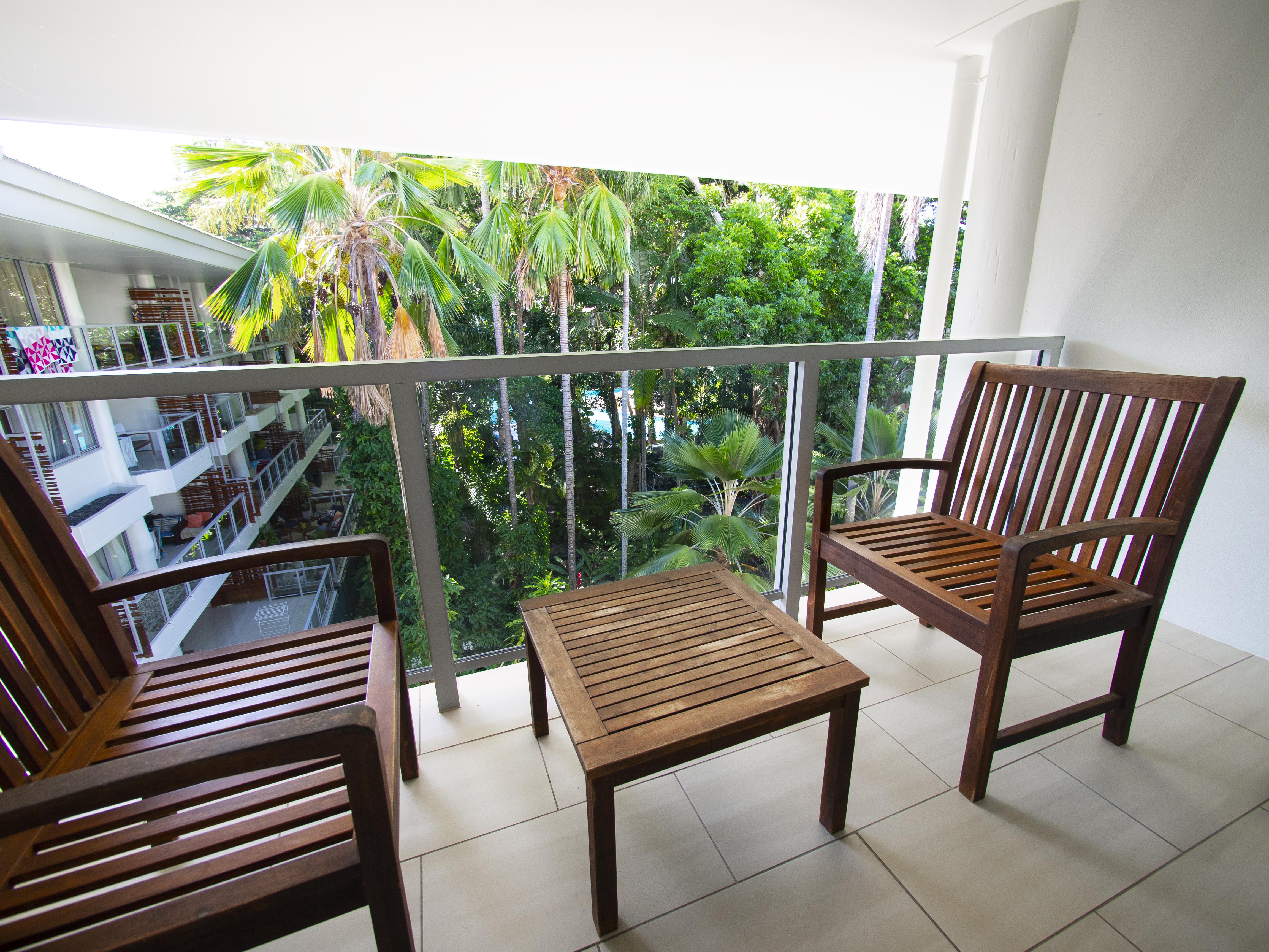 Drift Palm Cove Hotel Екстериор снимка