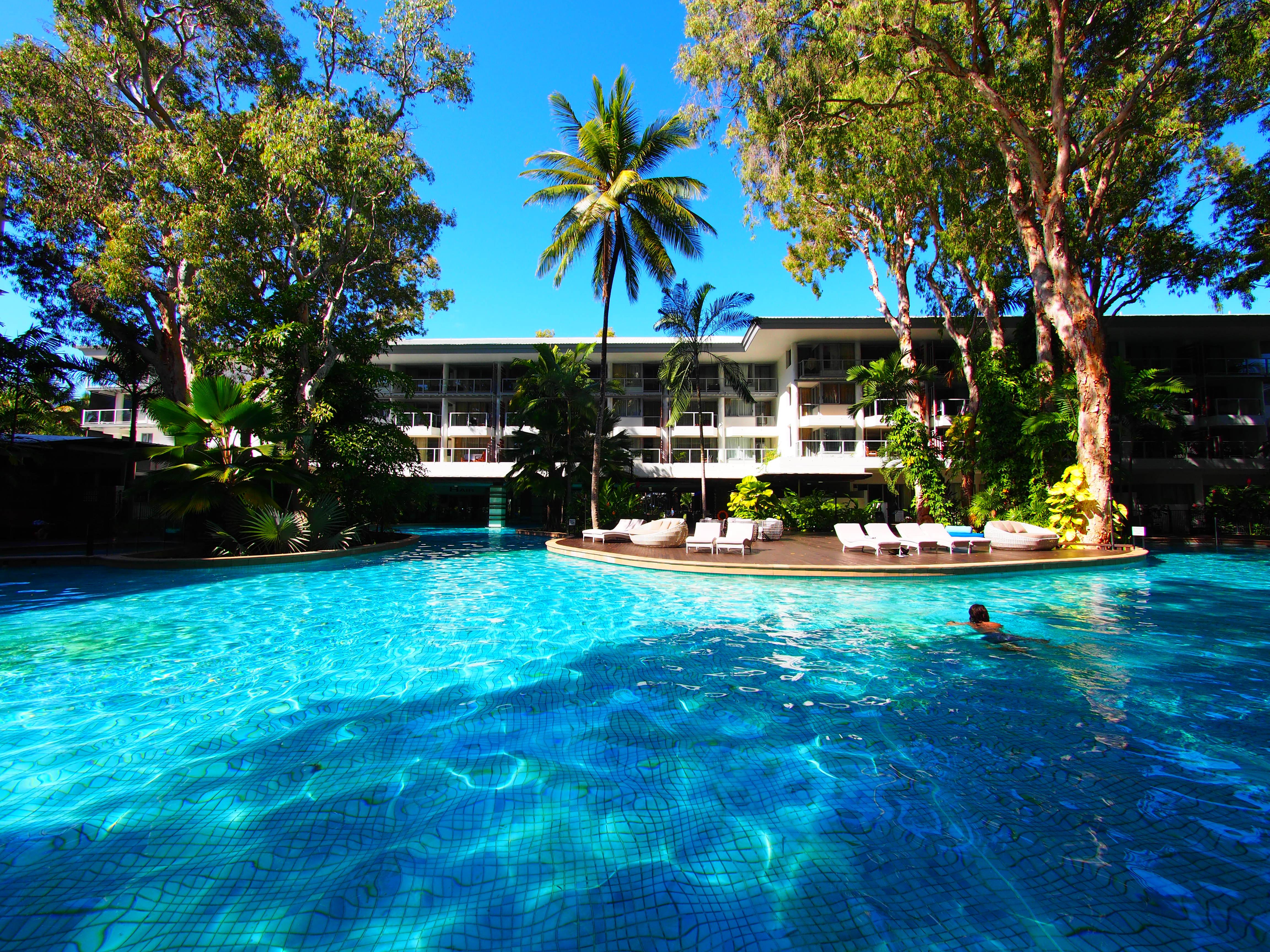 Drift Palm Cove Hotel Екстериор снимка