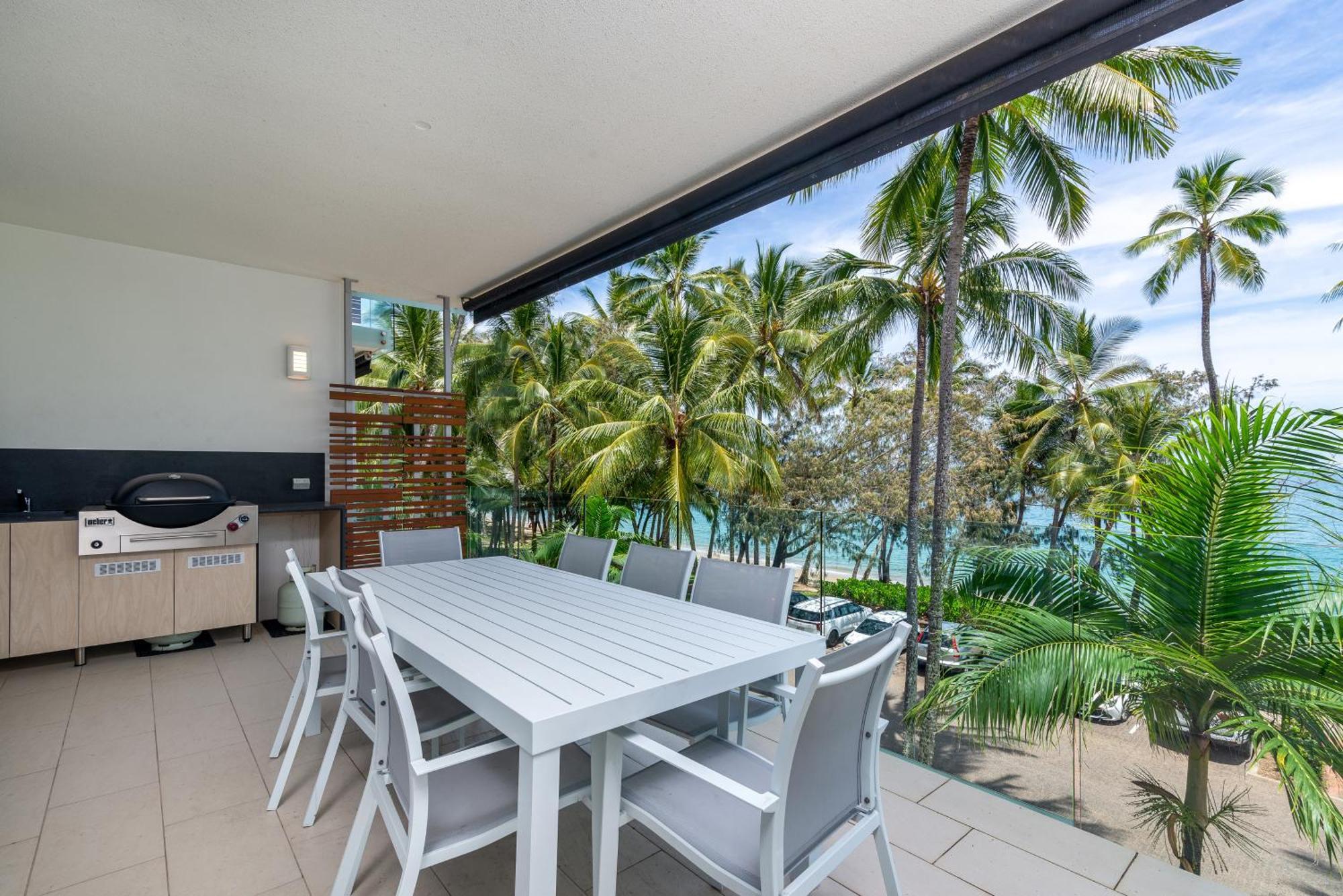 Drift Palm Cove Hotel Екстериор снимка