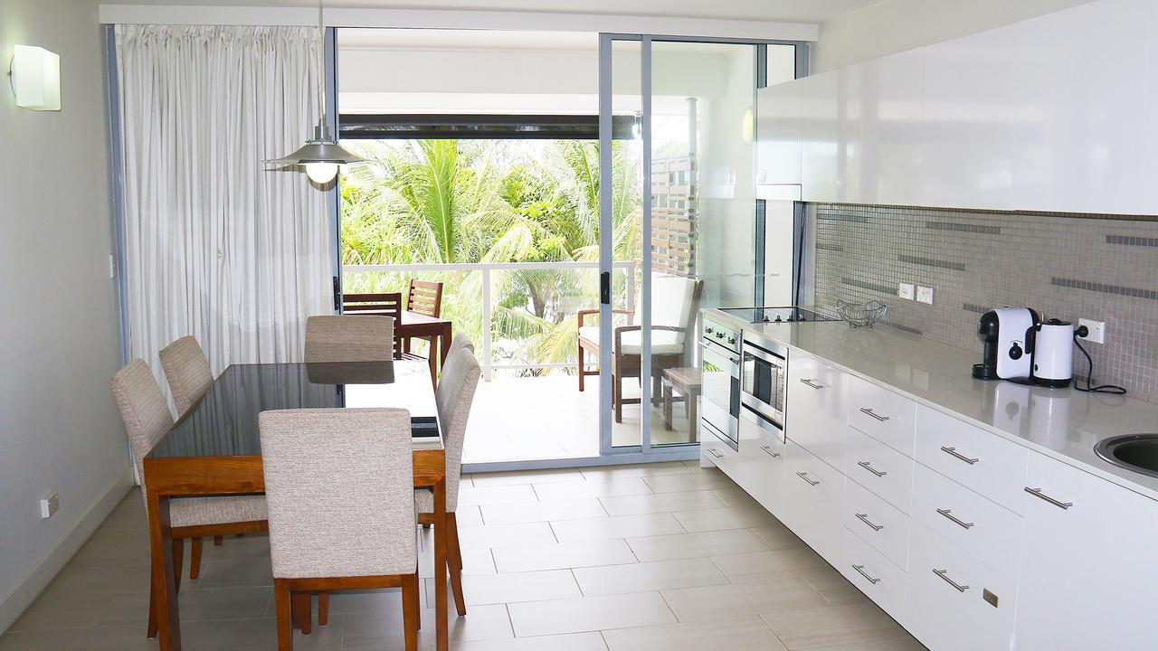 Drift Palm Cove Hotel Екстериор снимка