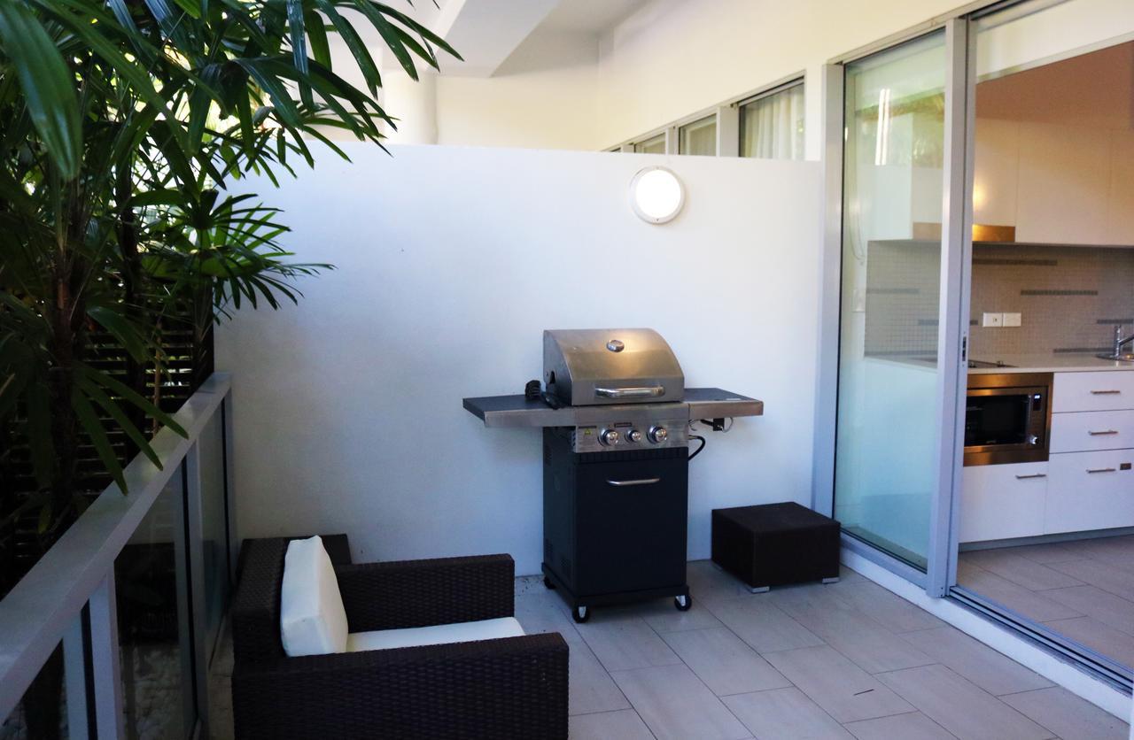 Drift Palm Cove Hotel Екстериор снимка